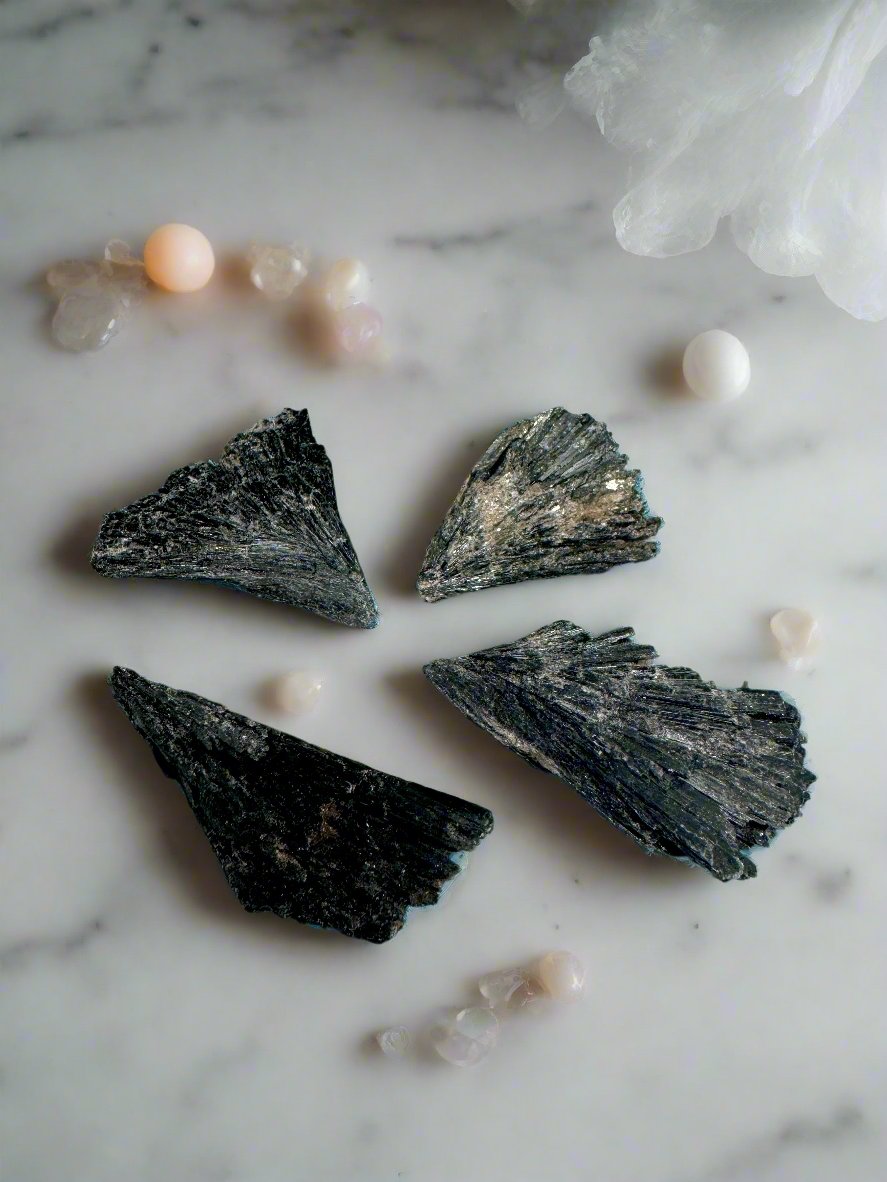 Black Kyanite Tumble Raw