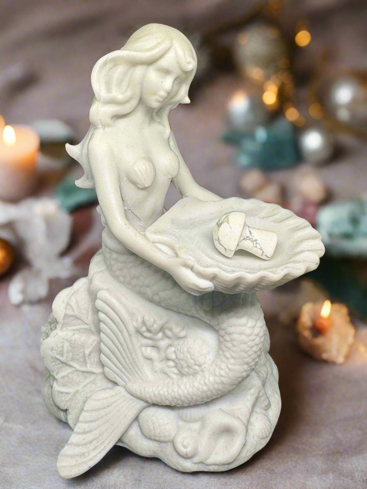 White Howlite Mini Mushroom