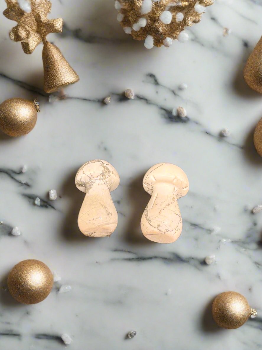 White Howlite Medium Mushroom