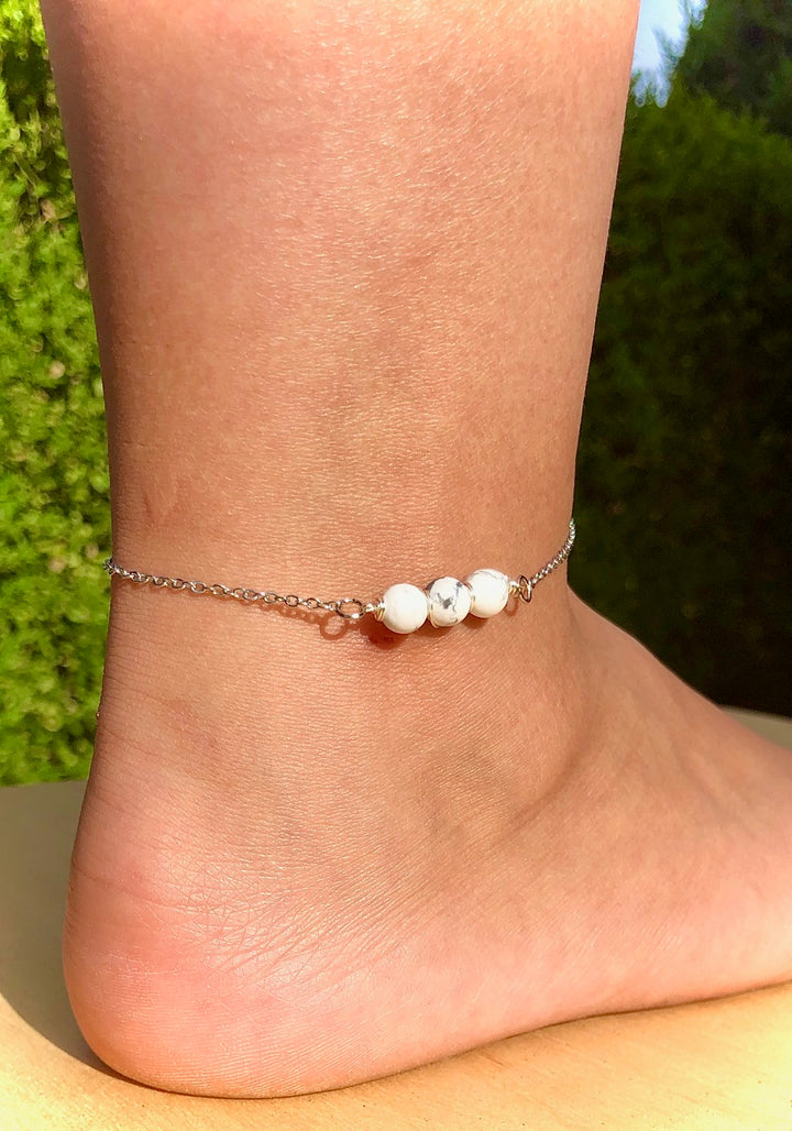 Dainty White Howlite ANKLET-Minimalist Gemstone Ankle Bracelet-Stainless Steel