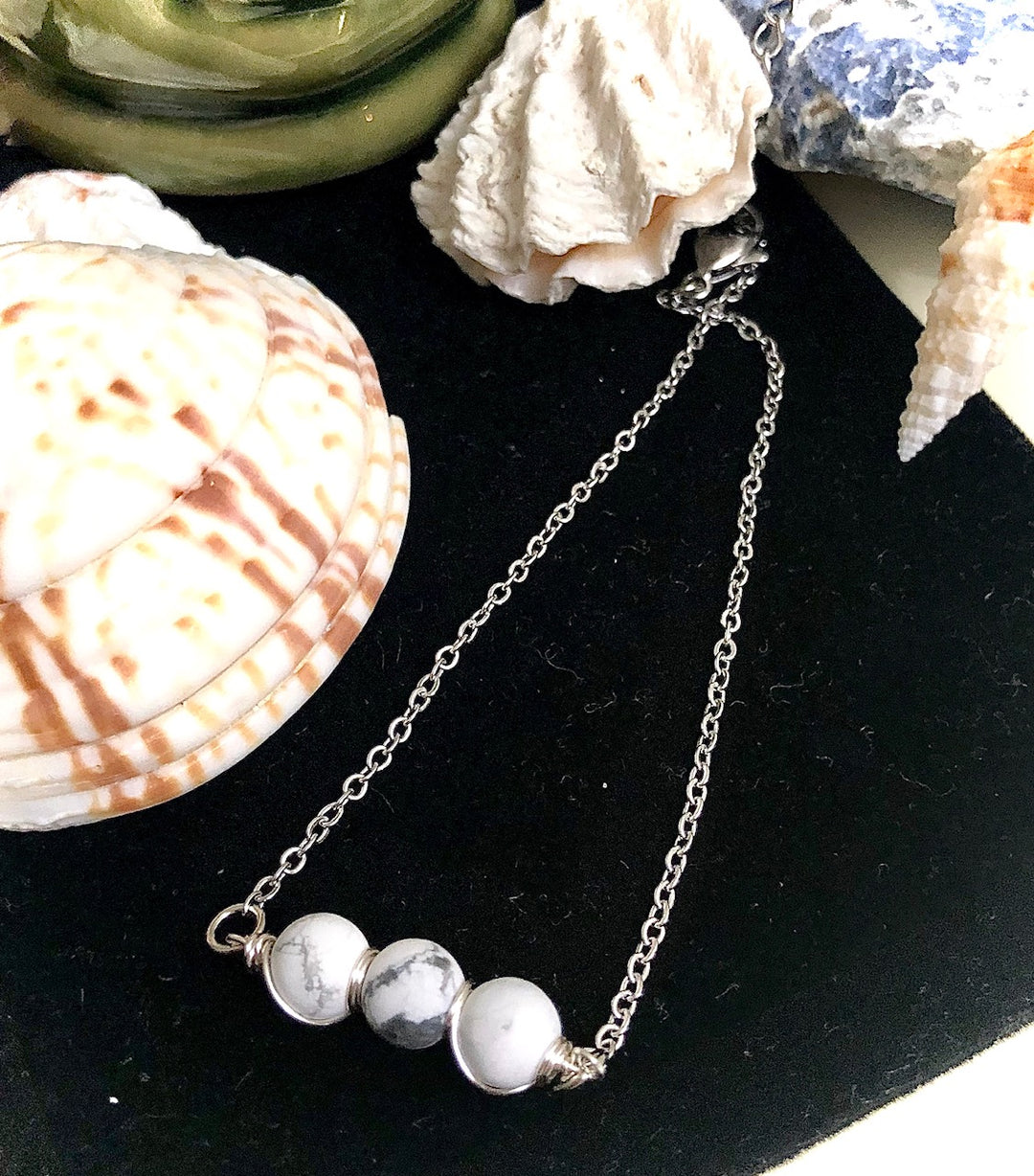 Dainty White Howlite ANKLET-Minimalist Gemstone Ankle Bracelet-Stainless Steel