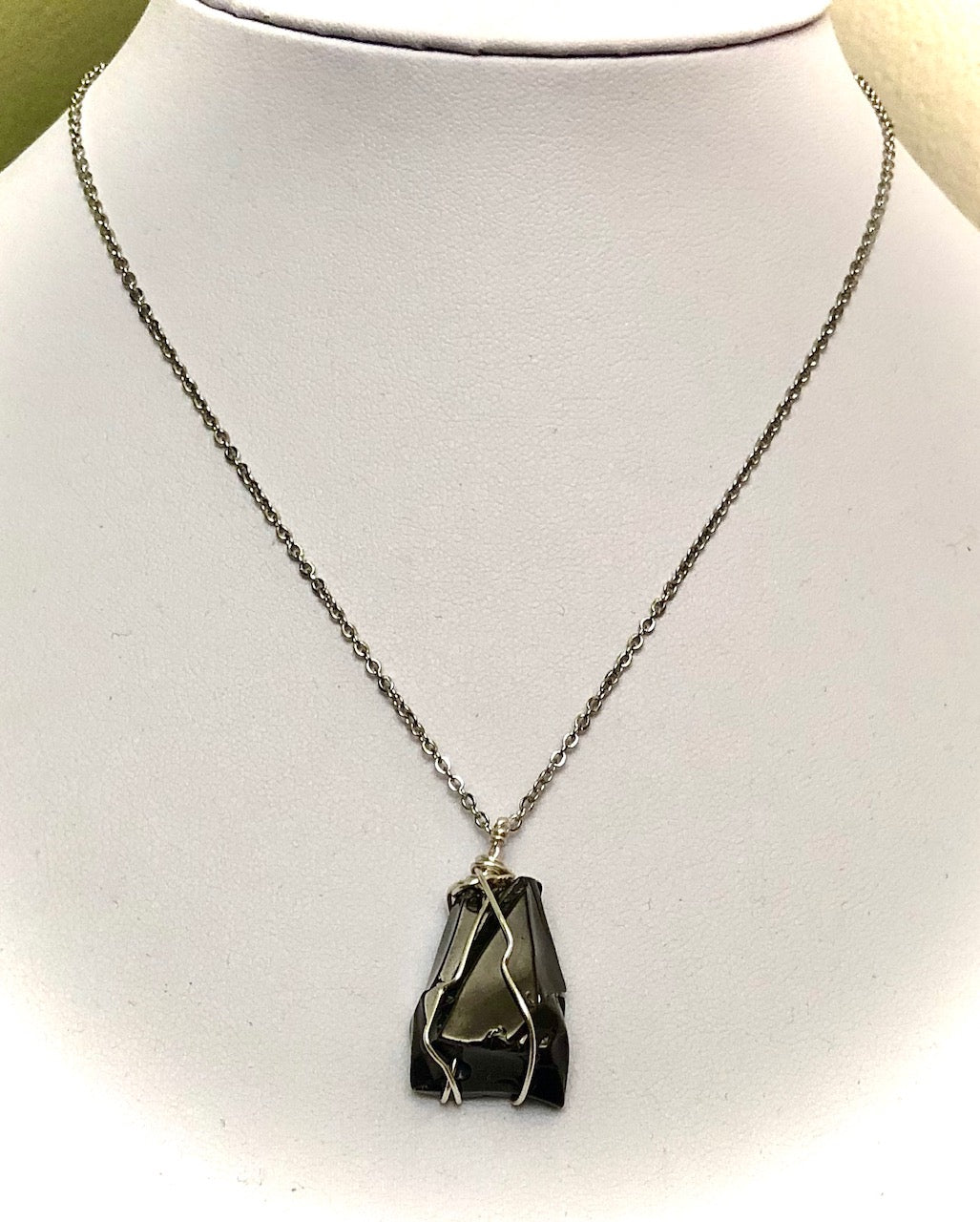 Unisex SILVER Wire-wrapped Shungite Necklace-EMF Protection-Stainless Steel Chain-Choice of Style
