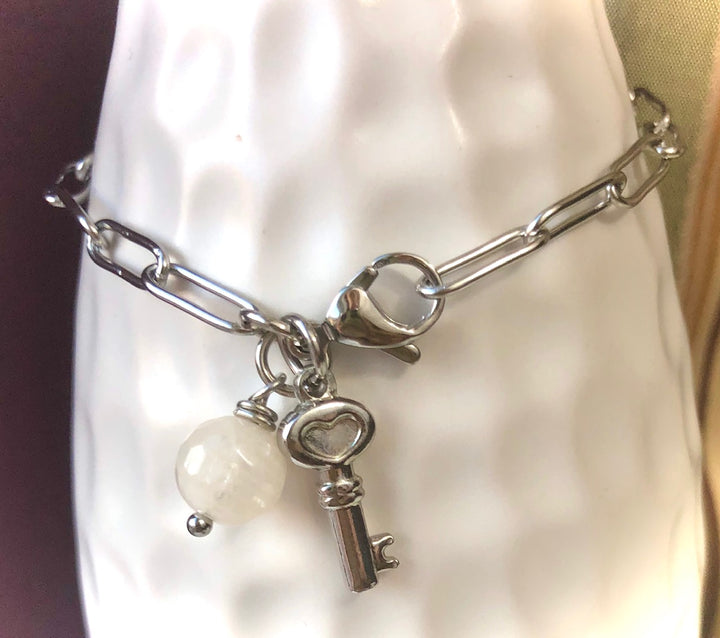 SILVER KEY CHARM & MOONSTONE CHAIN BRACELET - Paperclip Chain Bracelet - Stainless Steel - Oval Link Chain - Moonstone Bracelet