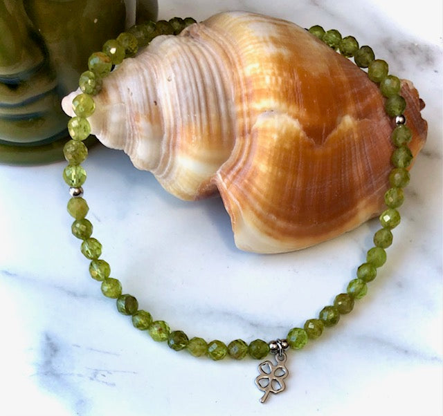 Four Leaf Clover- Peridot Gemstone Beaded Anklet- Ankle Bracelet